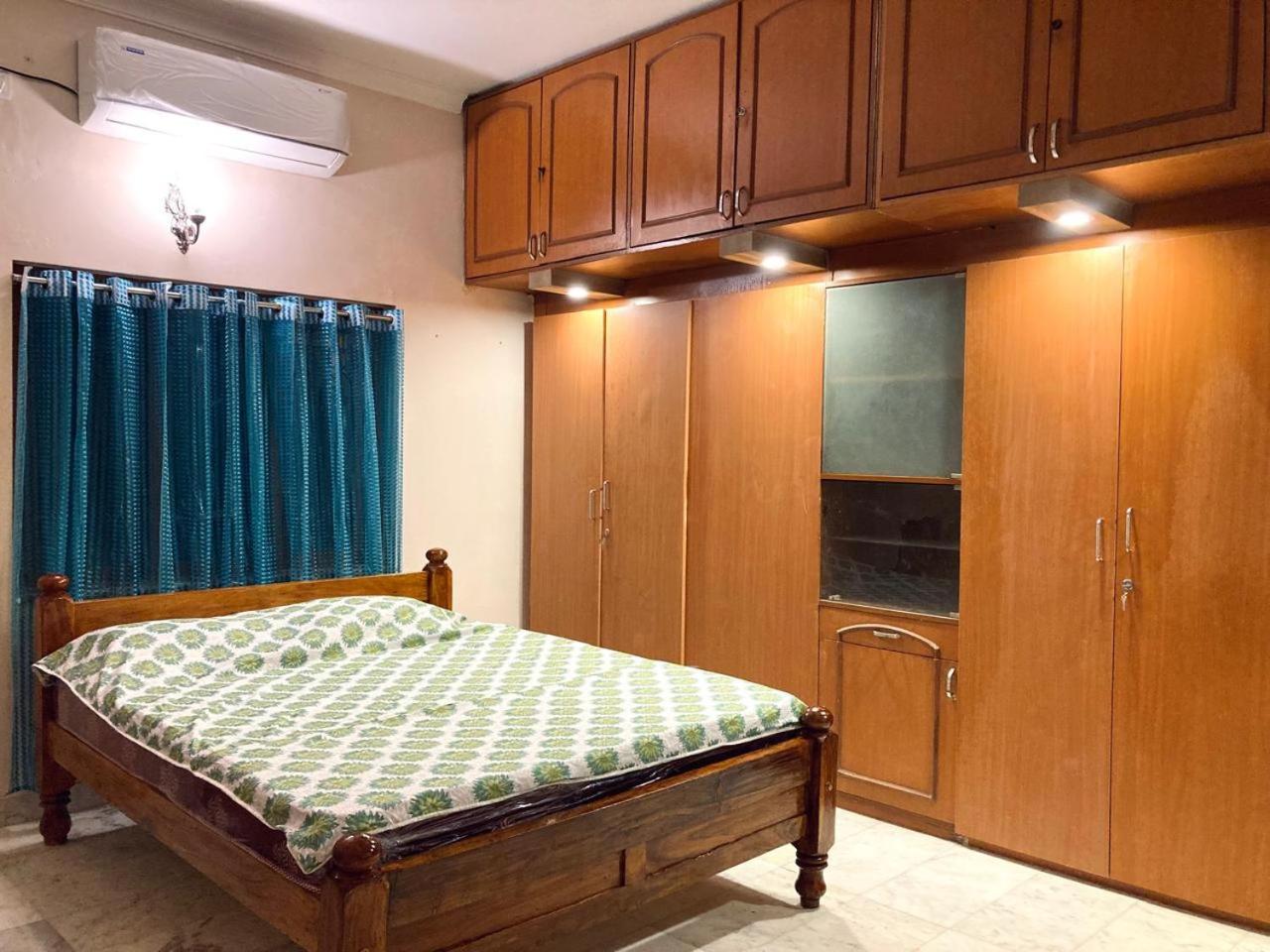 Apartment Egmore P V Cherian Road 4bhk *